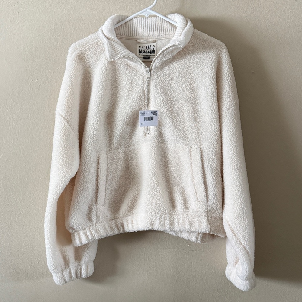 NWT American Eagle Cream Faux Sherpa Fleece Half Zip Hoodie Sweatshirt size M
